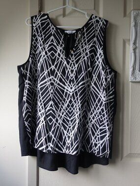 Calvin Klein Black and White Geometric Sleeveless Blouse